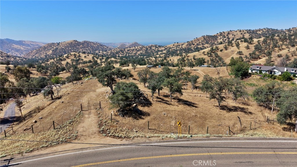 0 APN# 185-350-49S, Squaw Valley, CA 93675