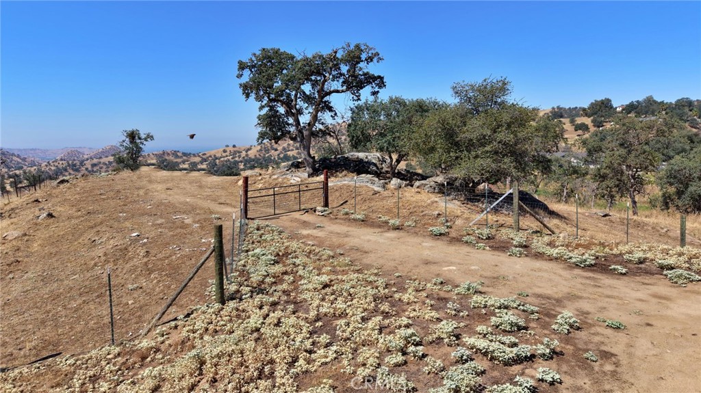 0 APN# 185-350-49S, Squaw Valley, CA 93675