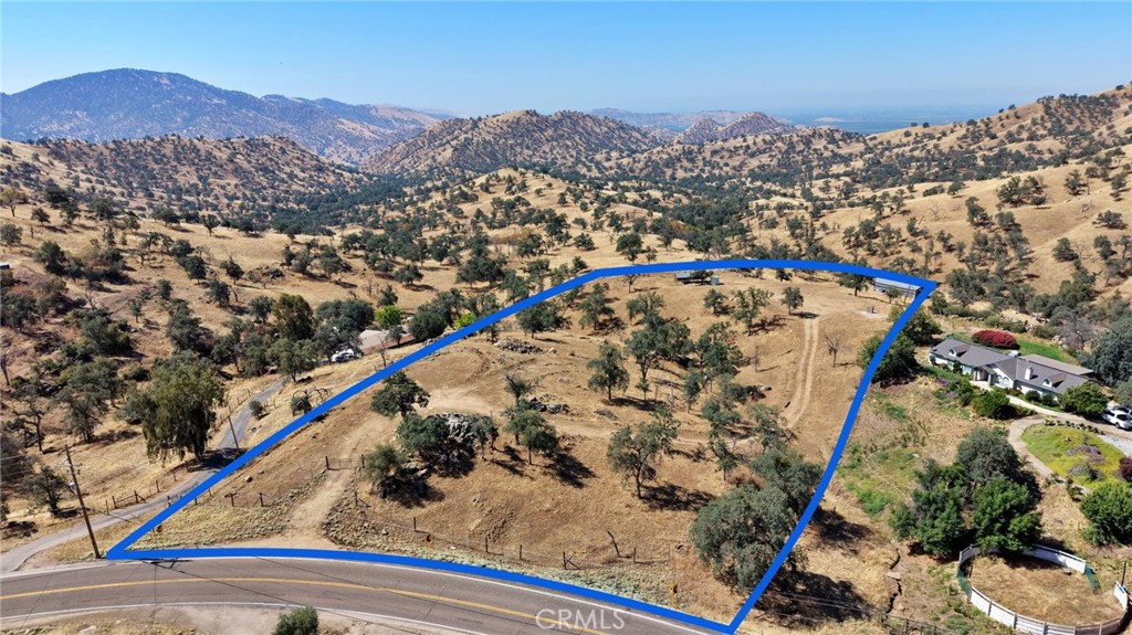 0 APN# 185-350-49S, Squaw Valley, CA 93675