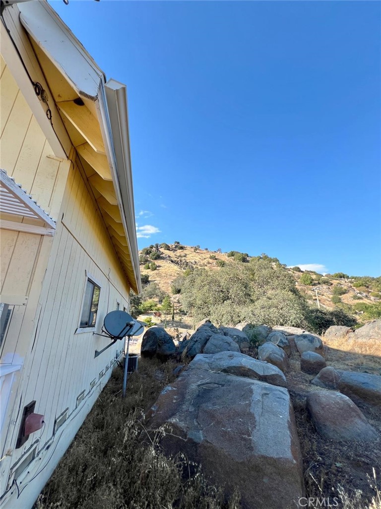 46396 Redwing, Squaw Valley, CA 93675