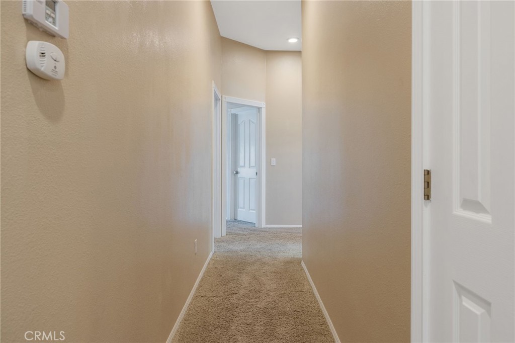2833 E Laura Ct, Visalia, CA 93292