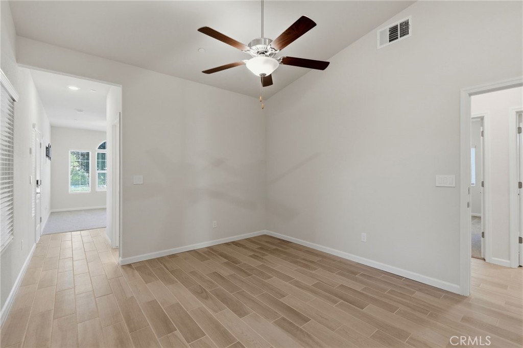 2025 Madeline Dr, Hanford, CA 93230