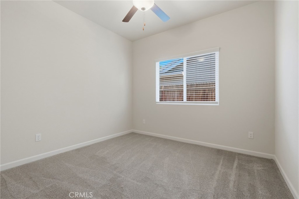 2025 Madeline Dr, Hanford, CA 93230