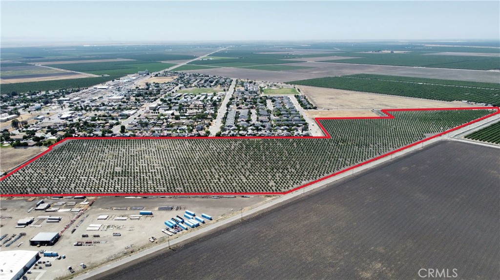 1 S Placer Ave, San Joaquin, CA 93660
