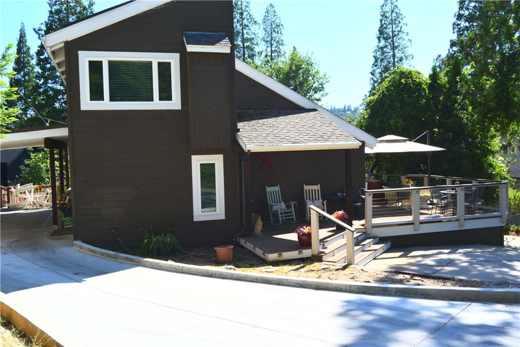 39543 Saunders, Bass Lake, CA 93604