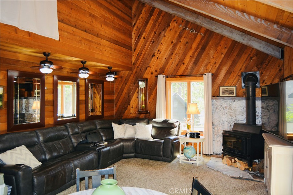 39543 Saunders, Bass Lake, CA 93604