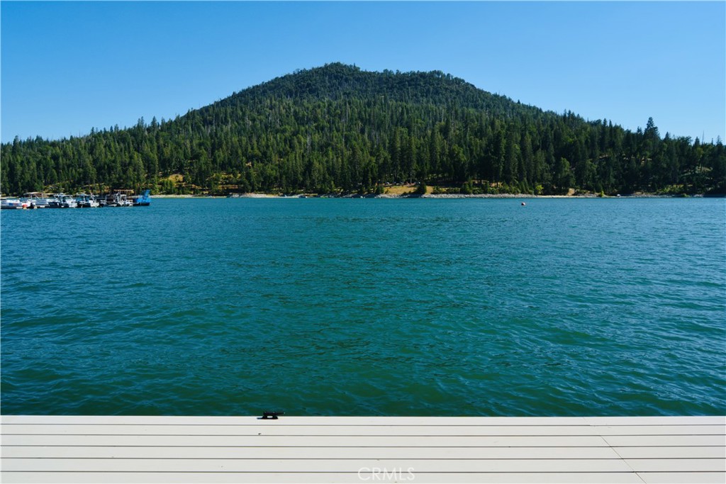 39543 Saunders, Bass Lake, CA 93604