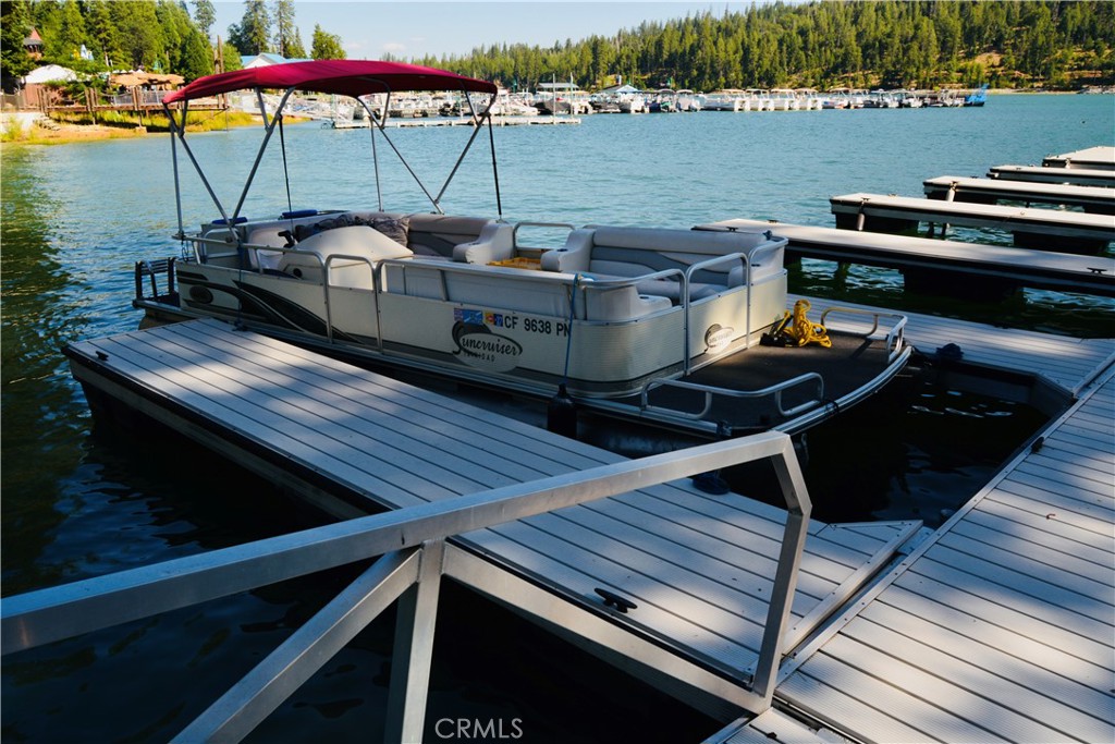 39543 Saunders, Bass Lake, CA 93604