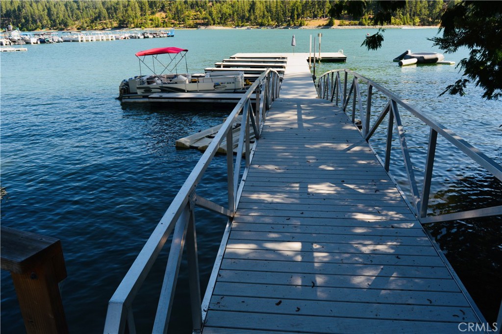 39543 Saunders, Bass Lake, CA 93604
