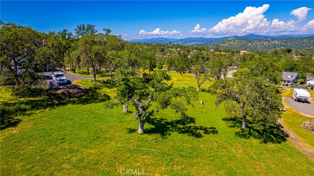 1 Horseshoe DR, Coarsegold, CA 93614