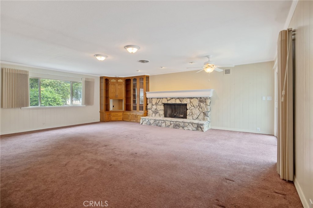 1714 N Blythe, Fresno, CA 93722