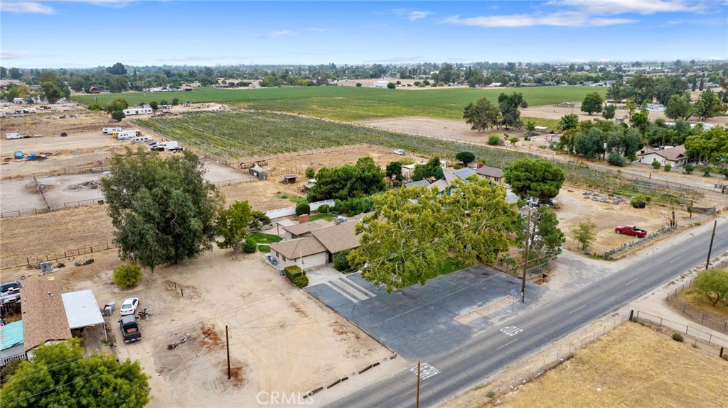 1714 N Blythe, Fresno, CA 93722