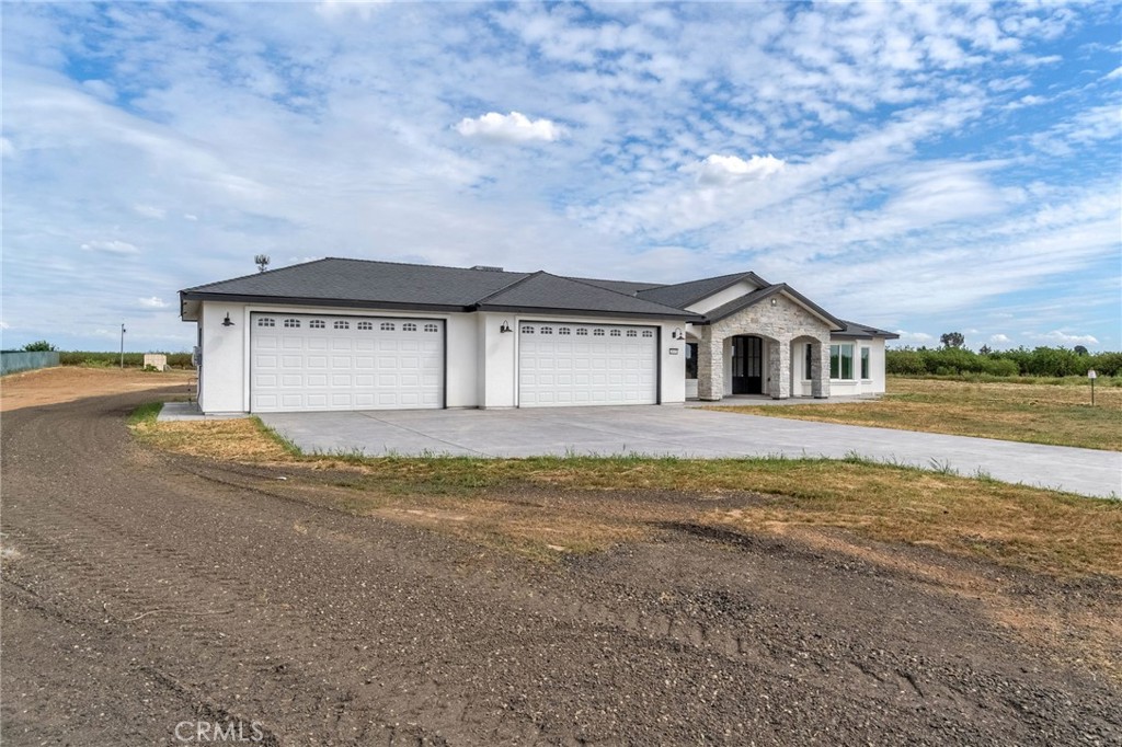 36328 Highway 145, Madera, CA 93636
