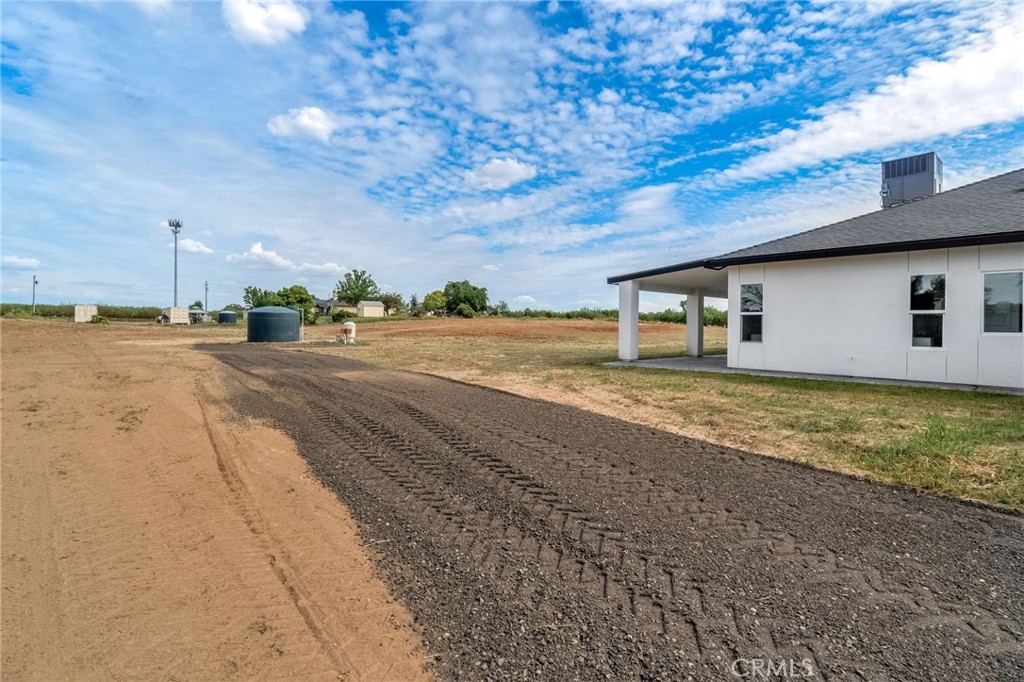 36328 Highway 145, Madera, CA 93636