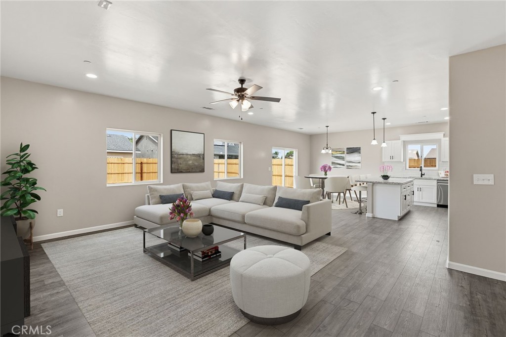 3446 E Grove Ave, Visalia, CA 93292