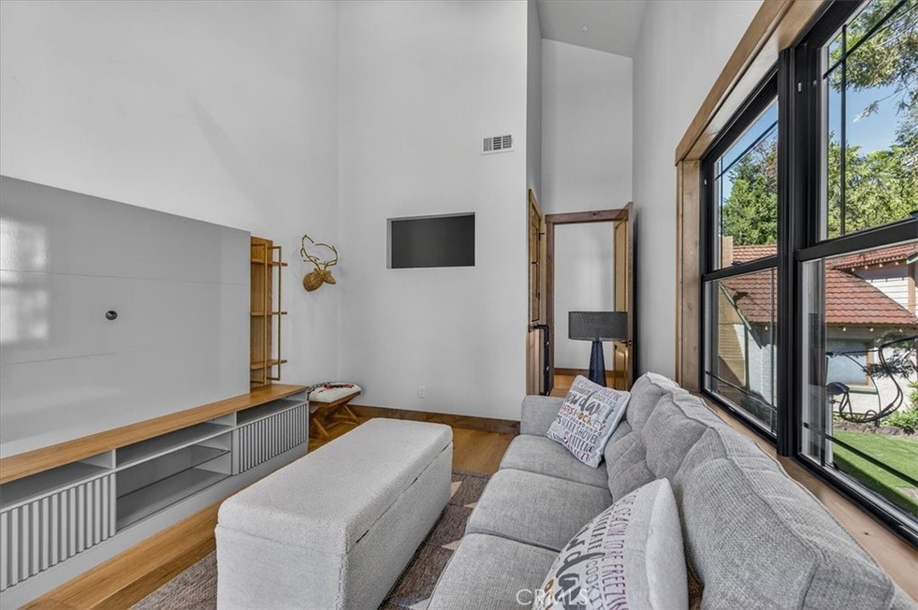 53819 Road 432, Bass Lake, CA 93604