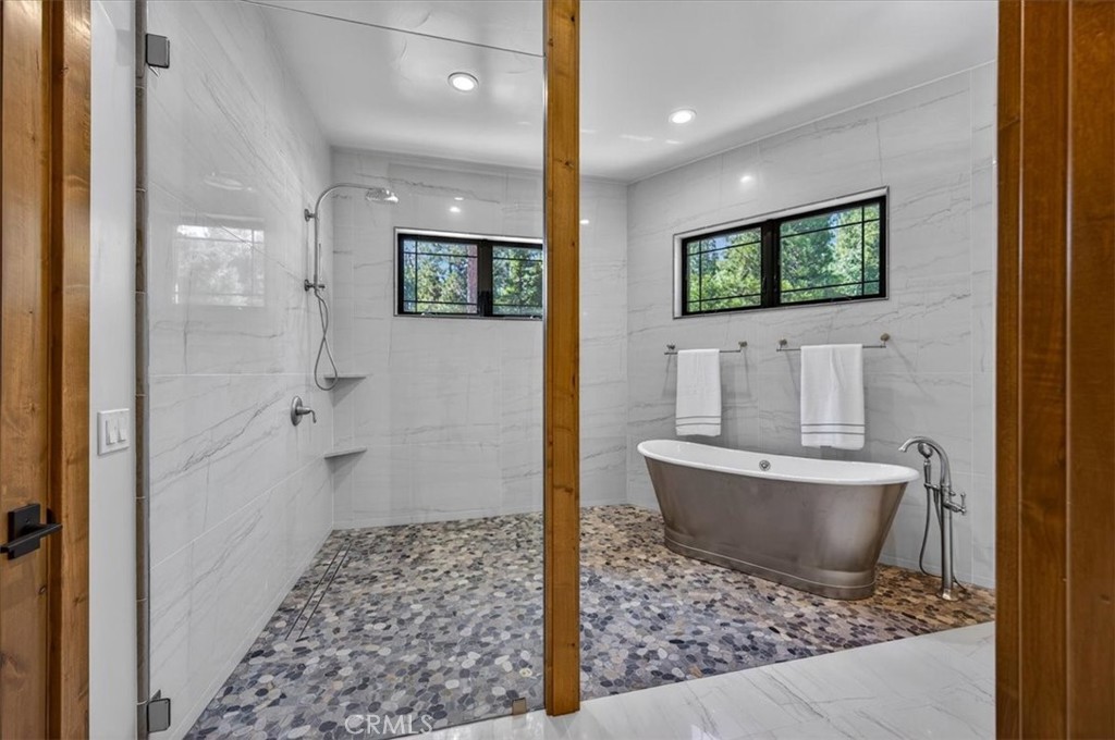 53819 Road 432, Bass Lake, CA 93604