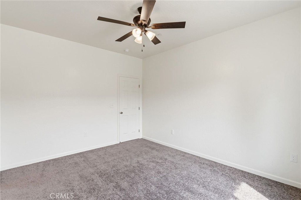 3441 E Douglas Ave, Visalia, CA 93292
