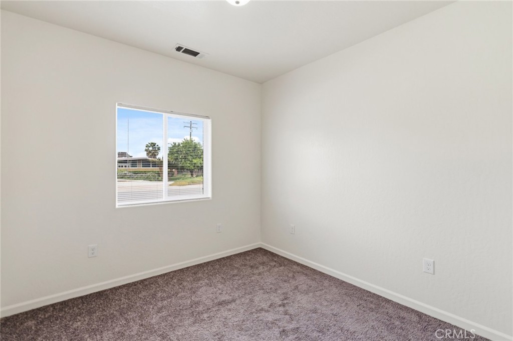 3441 E Douglas Ave, Visalia, CA 93292