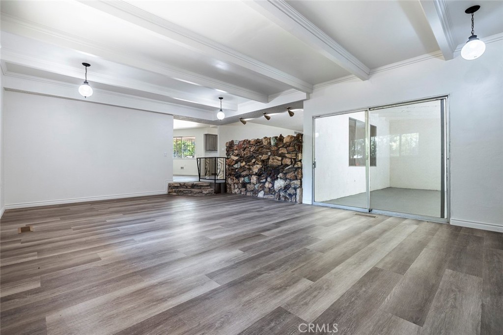 947 S Stanford Ave, Fresno, CA 93727