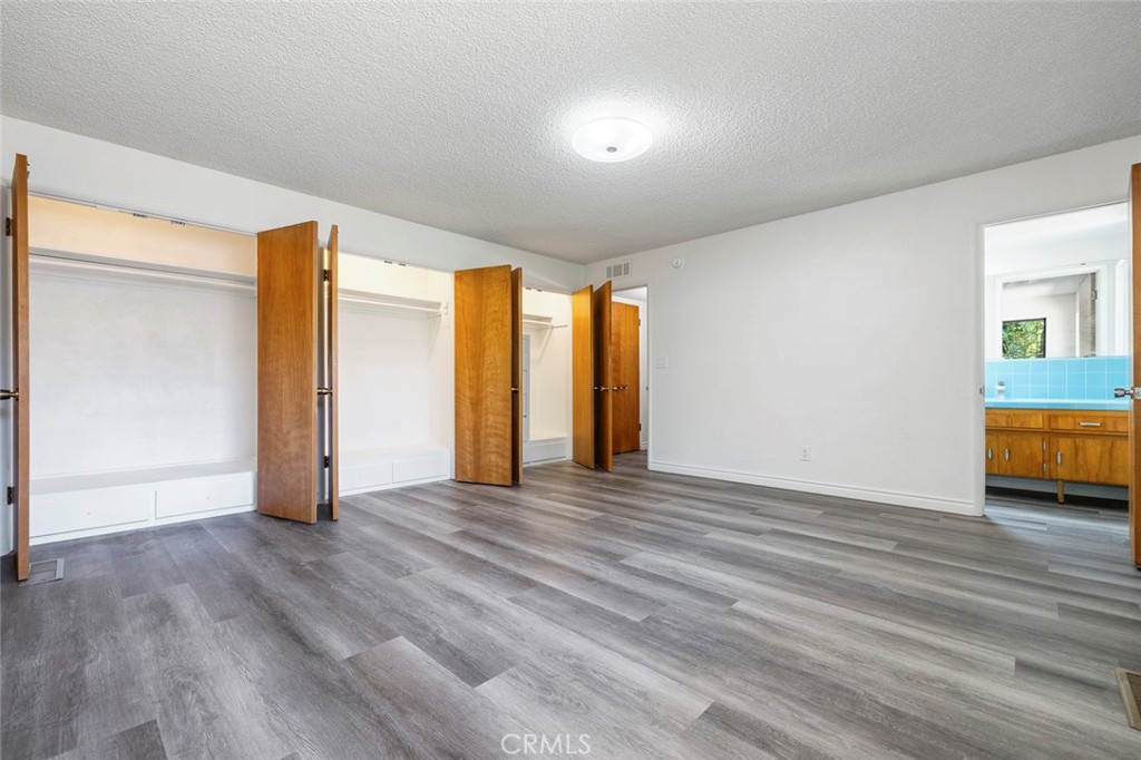 947 S Stanford Ave, Fresno, CA 93727