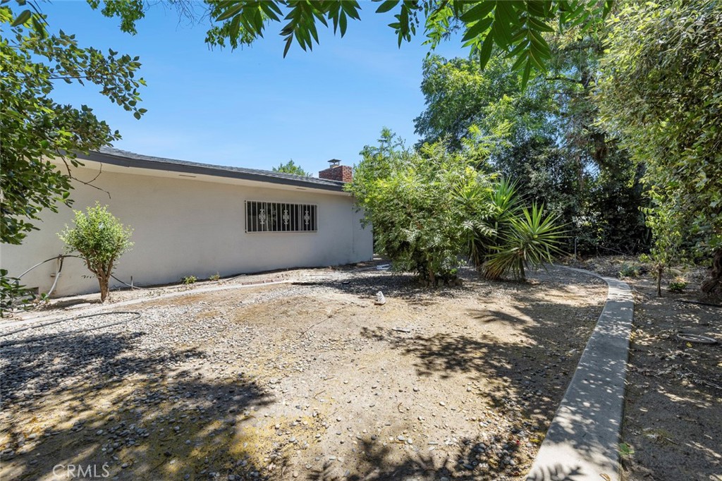 947 S Stanford Ave, Fresno, CA 93727
