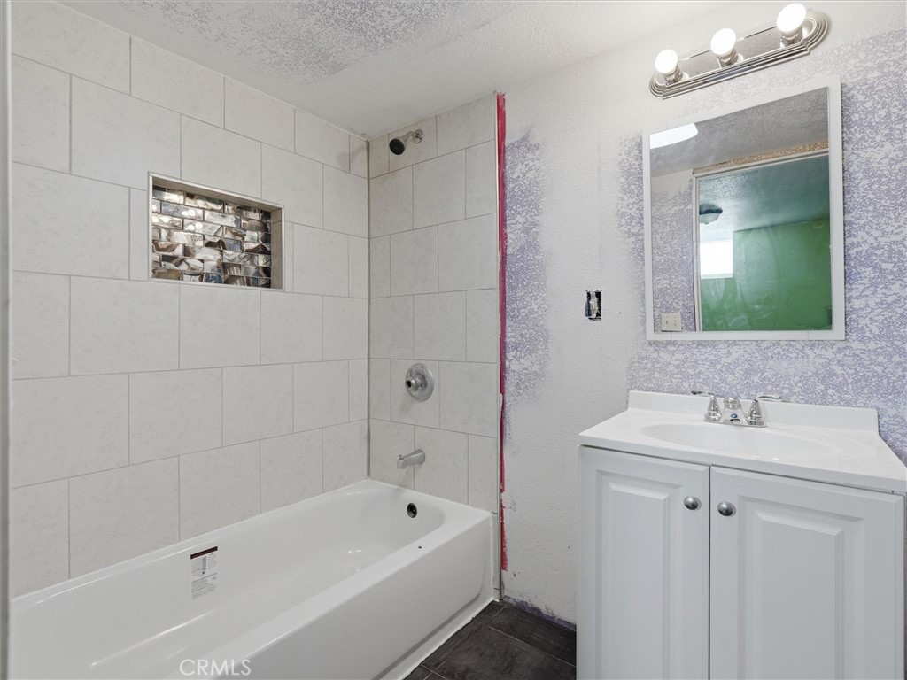 36211 Toku Poyah, North Fork, CA 93643