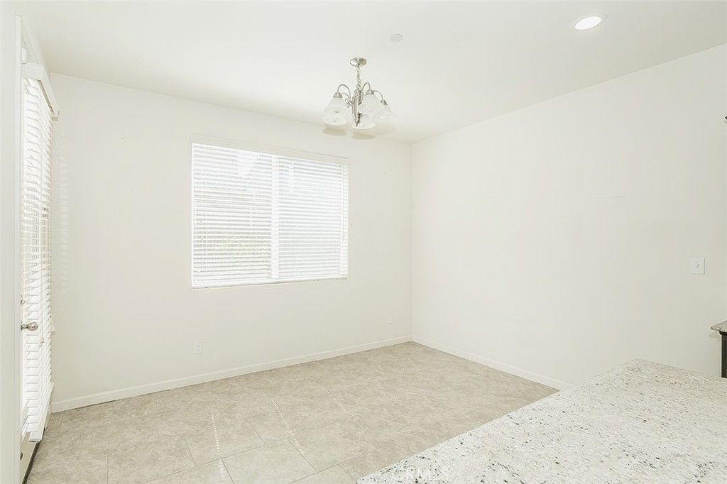 3415 Amanecer Ave, Clovis, CA 93619