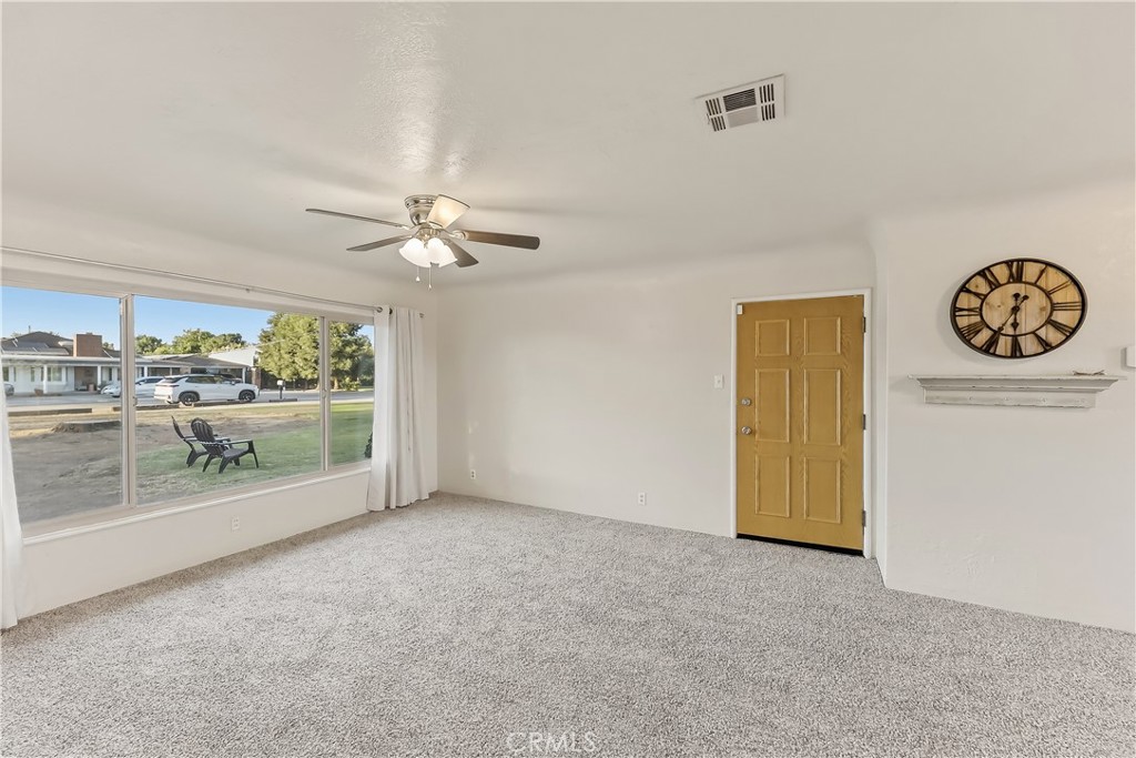 4730 E Richert, Fresno, CA 93726