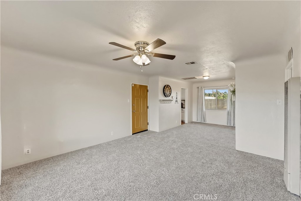 4730 E Richert, Fresno, CA 93726
