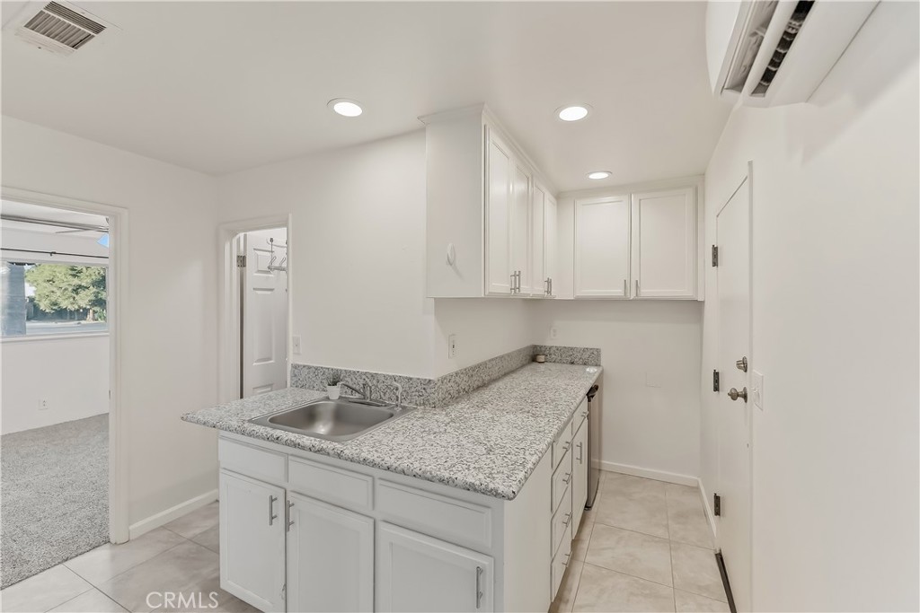 4730 E Richert, Fresno, CA 93726