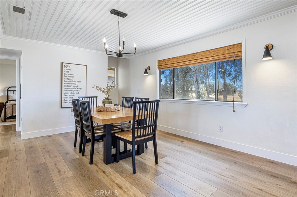 17421 Mark Rd, Madera, CA 93636