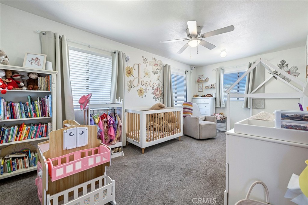 17421 Mark Rd, Madera, CA 93636