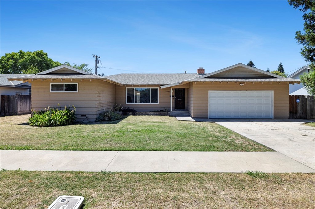 1122 Kensington Dr, Merced, CA 95340