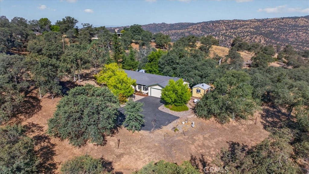 41393 Roaring River Way, Coarsegold, CA 93614