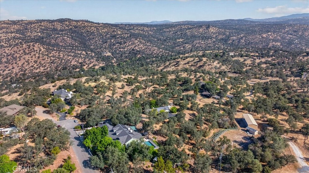 41393 Roaring River Way, Coarsegold, CA 93614