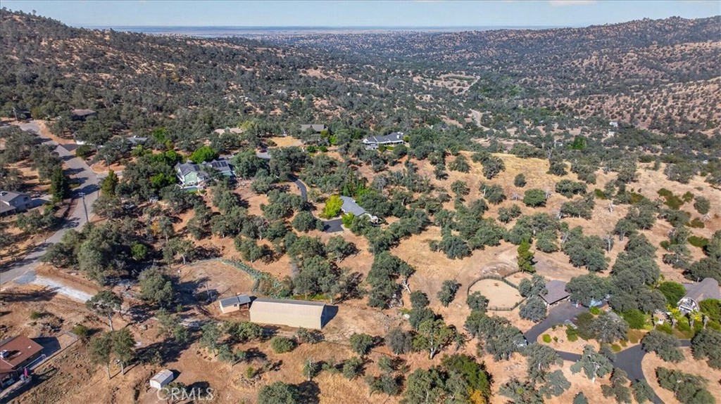 41393 Roaring River Way, Coarsegold, CA 93614