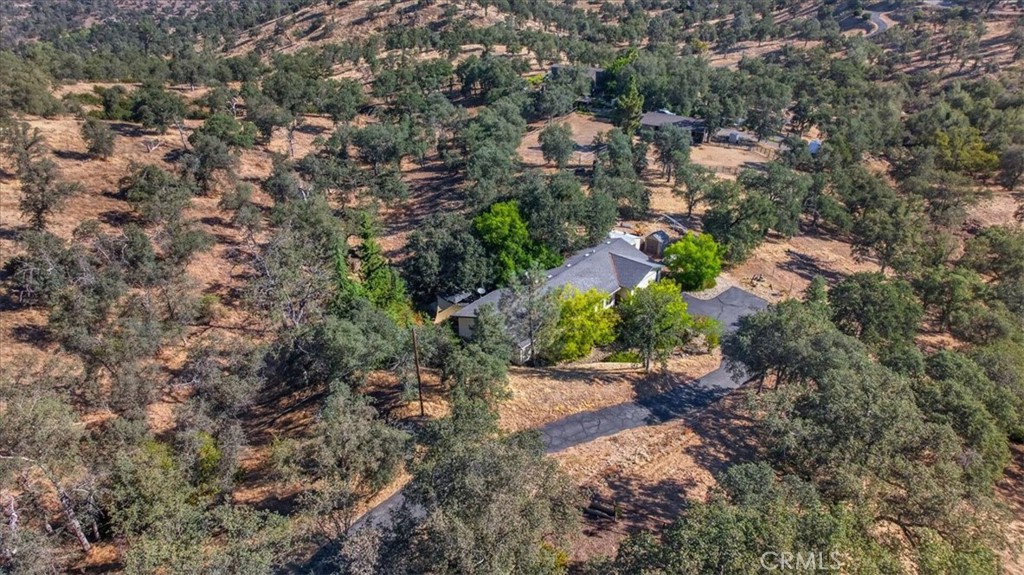 41393 Roaring River Way, Coarsegold, CA 93614