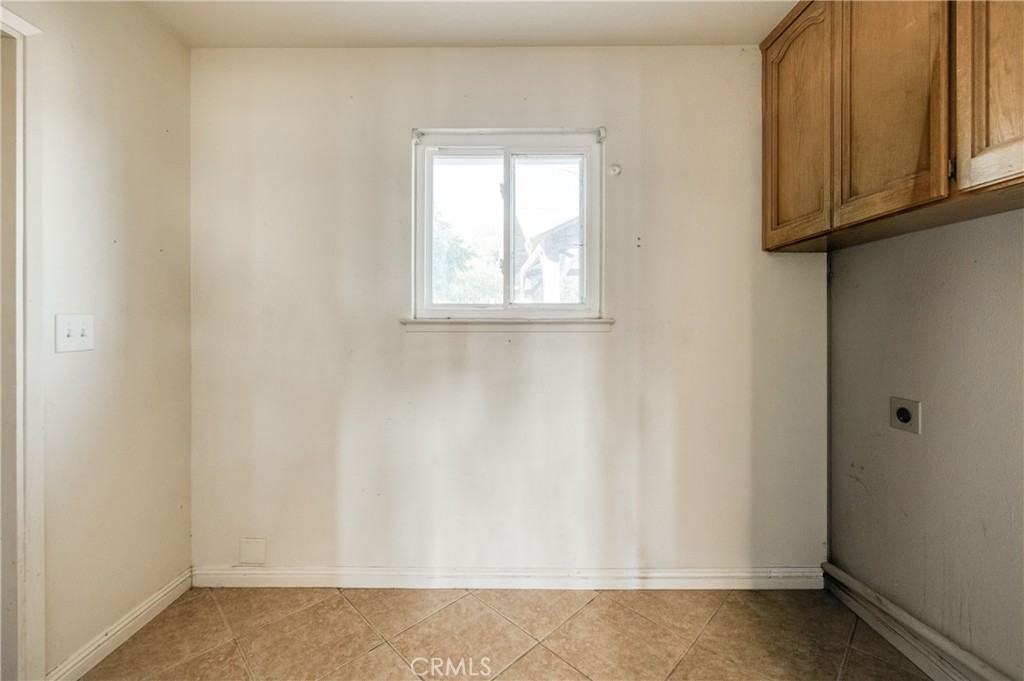 24620 Auberry Rd, Clovis, CA 93619