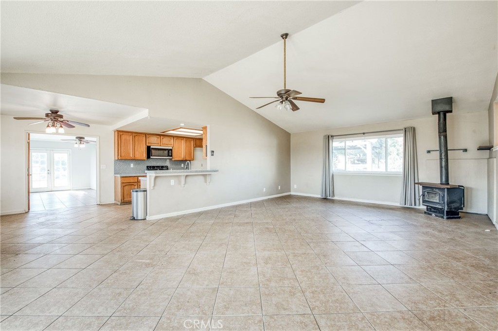 24620 Auberry Rd, Clovis, CA 93619