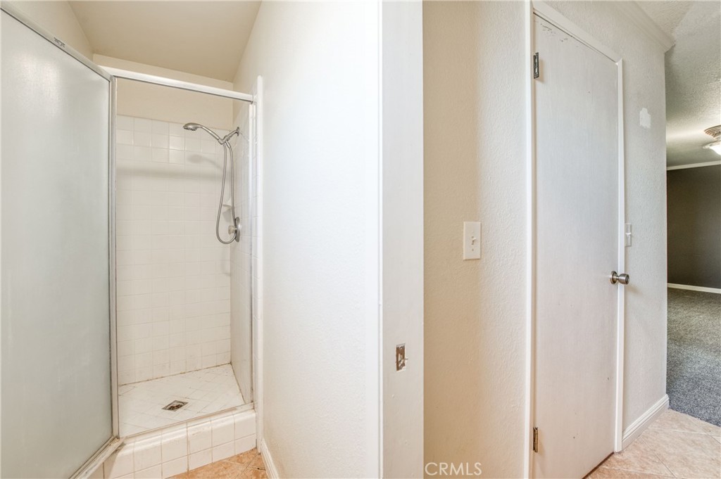 24620 Auberry Rd, Clovis, CA 93619