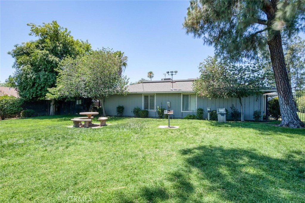 4504 N Valentine #160, Fresno, CA 93722