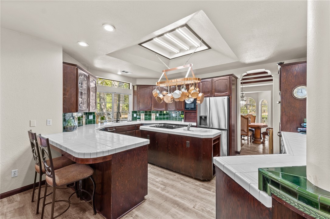 32933 Success Valley Dr, Porterville, CA 93257