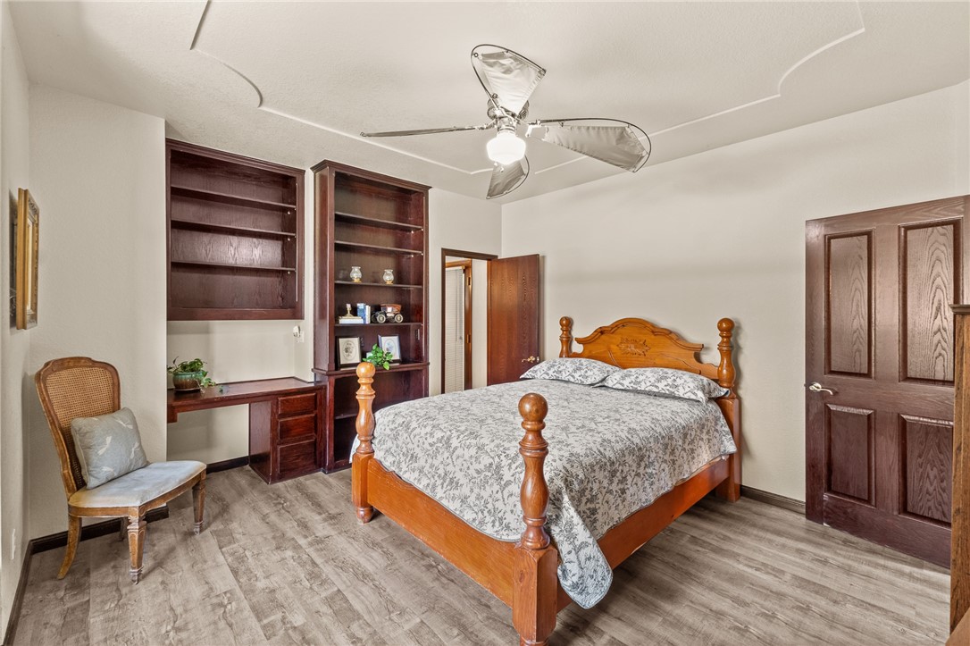 32933 Success Valley Dr, Porterville, CA 93257