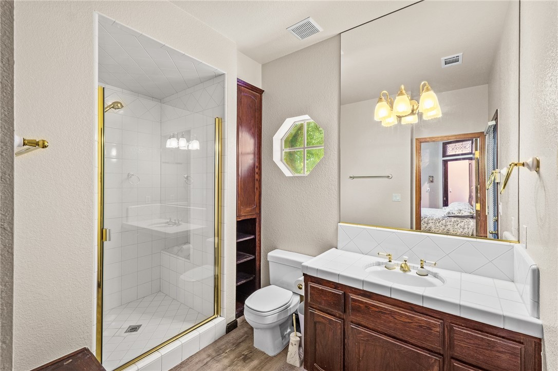 32933 Success Valley Dr, Porterville, CA 93257