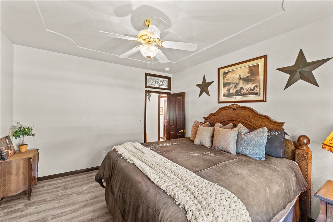 32933 Success Valley Dr, Porterville, CA 93257