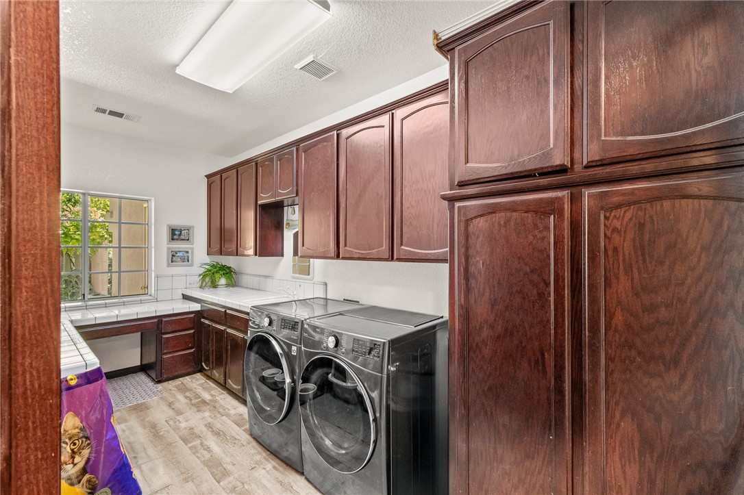 32933 Success Valley Dr, Porterville, CA 93257