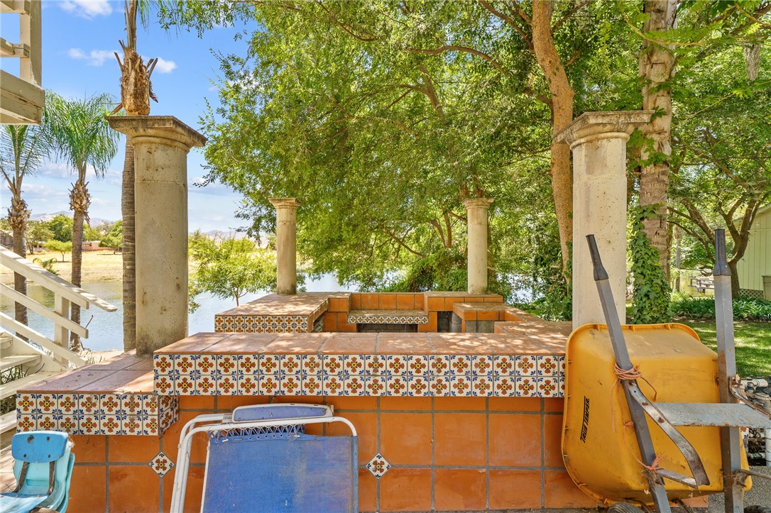 32933 Success Valley Dr, Porterville, CA 93257
