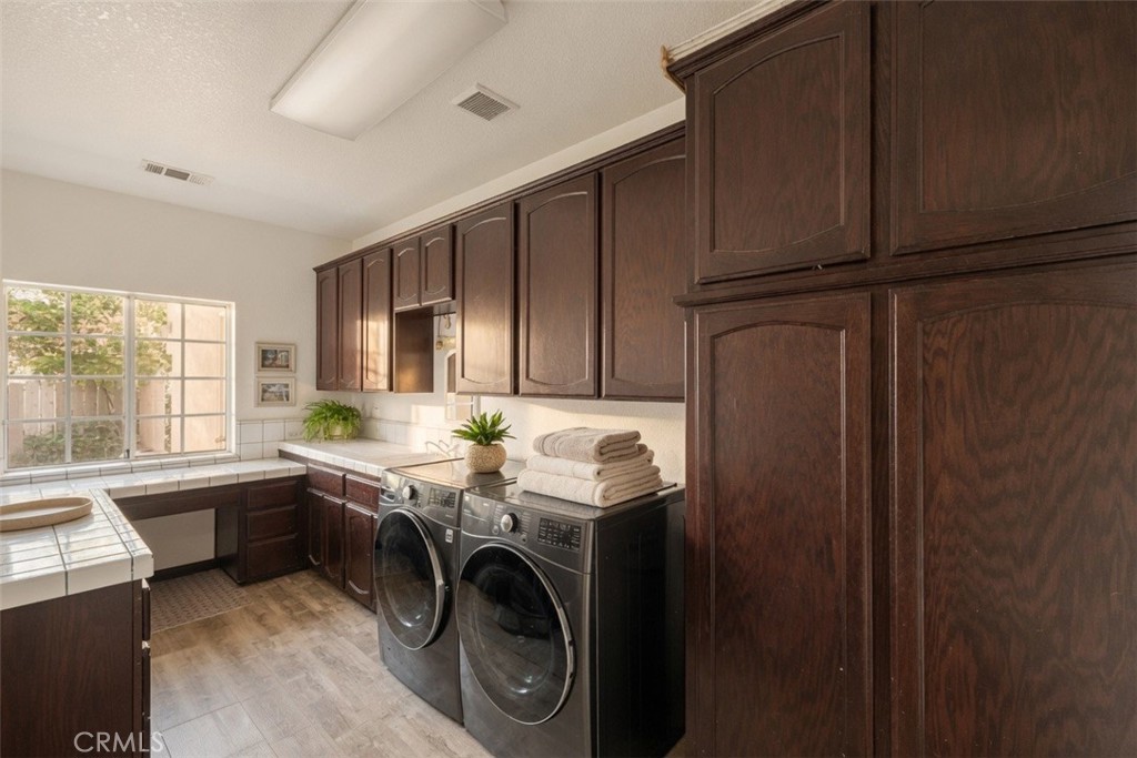 32933 Success Valley Dr, Porterville, CA 93257