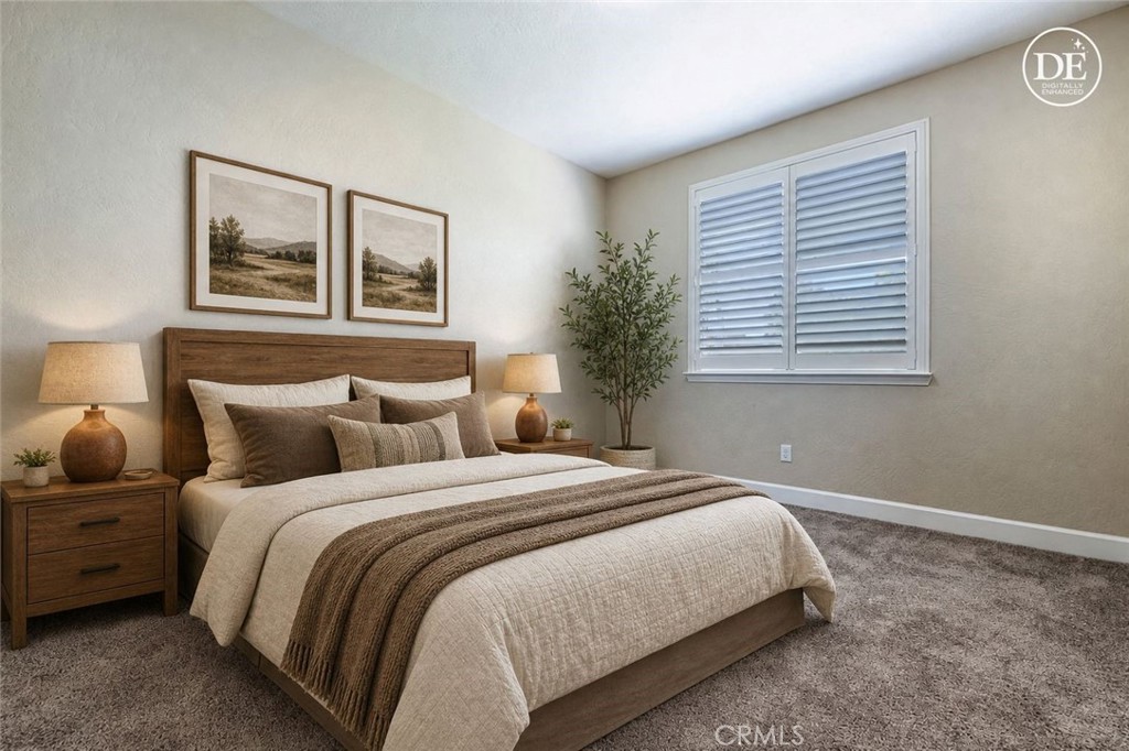 1135 N Whittier Ave, Clovis, CA 93611